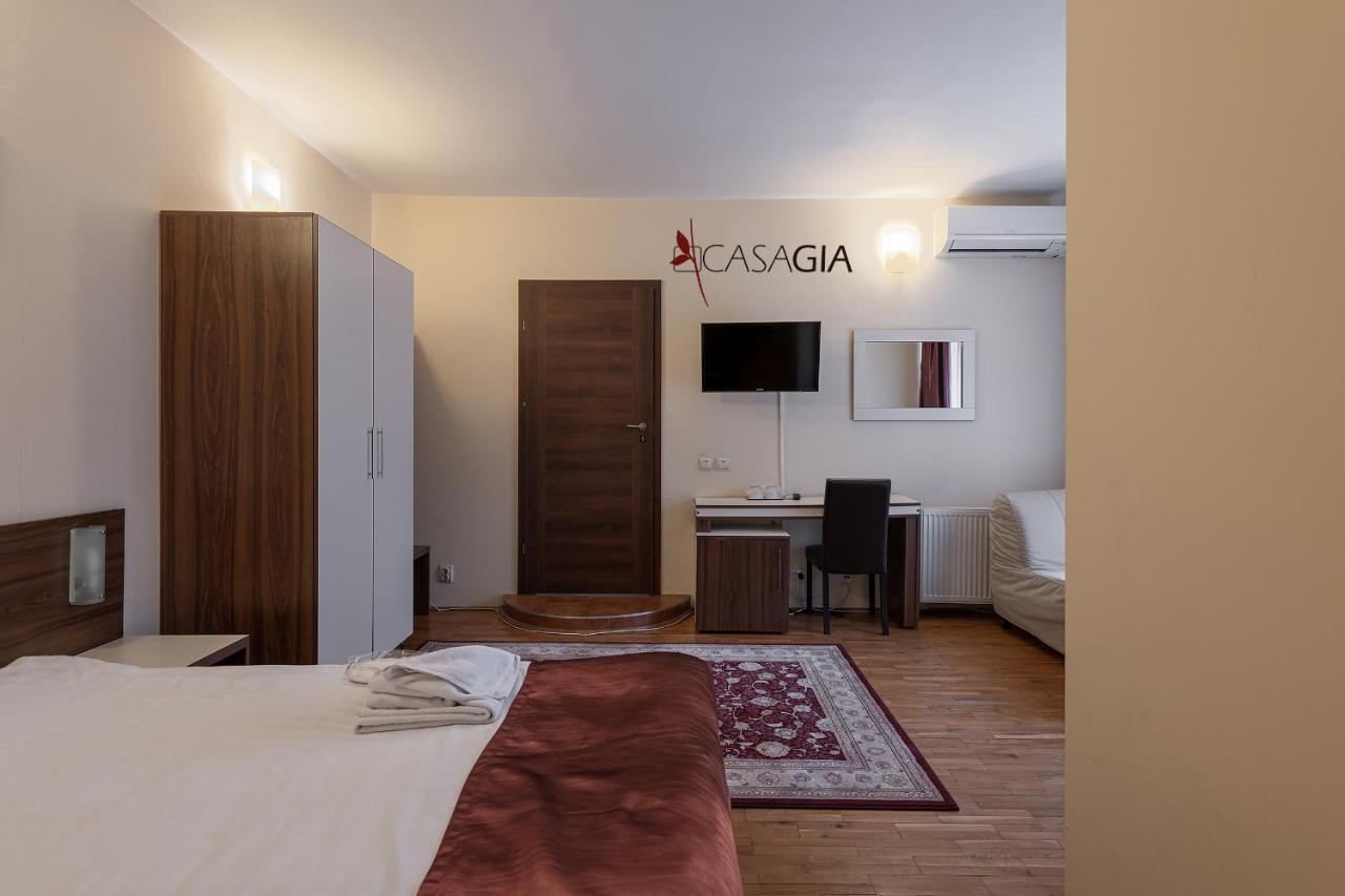 Pension Casa Gia クルージュ＝ナポカ エクステリア 写真