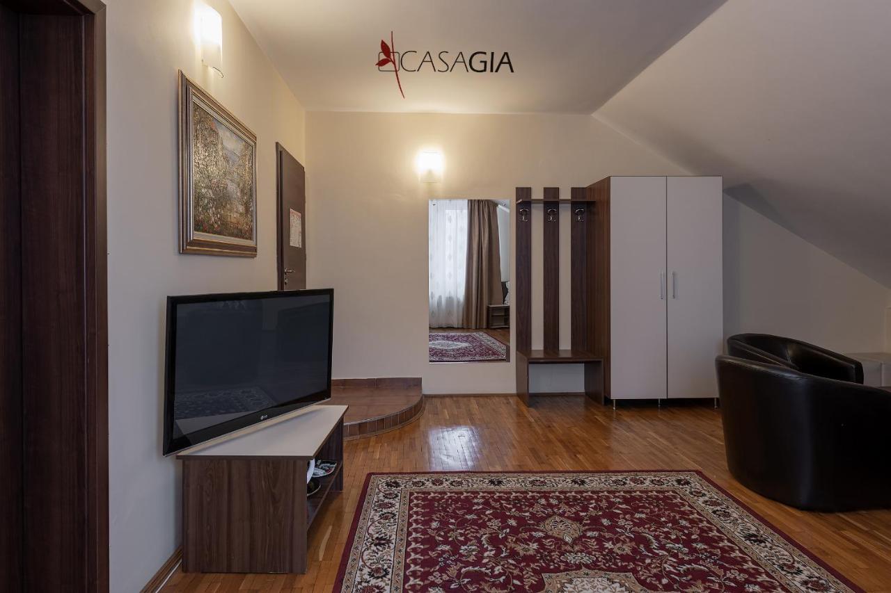 Pension Casa Gia クルージュ＝ナポカ エクステリア 写真