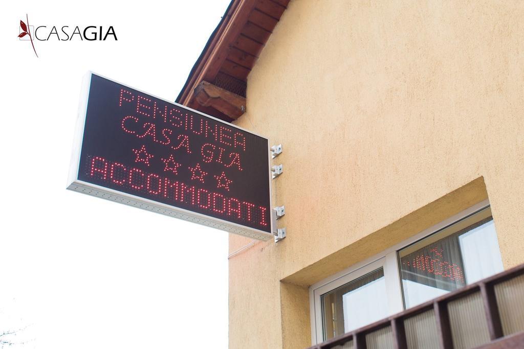 Pension Casa Gia クルージュ＝ナポカ エクステリア 写真