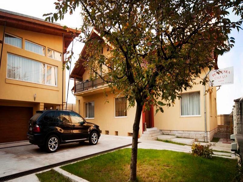 Pension Casa Gia クルージュ＝ナポカ エクステリア 写真
